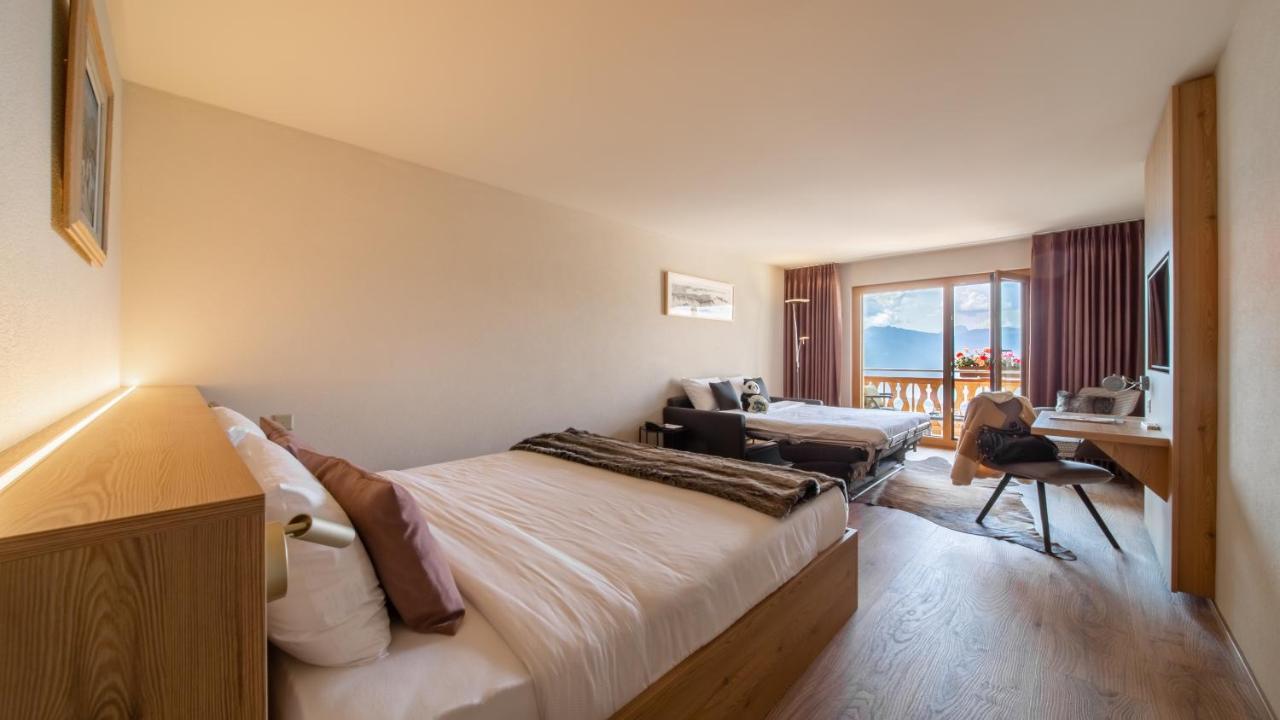 Viu Hotel Villars Bagian luar foto