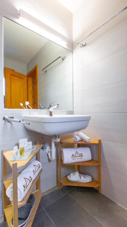 Viu Hotel Villars Bagian luar foto