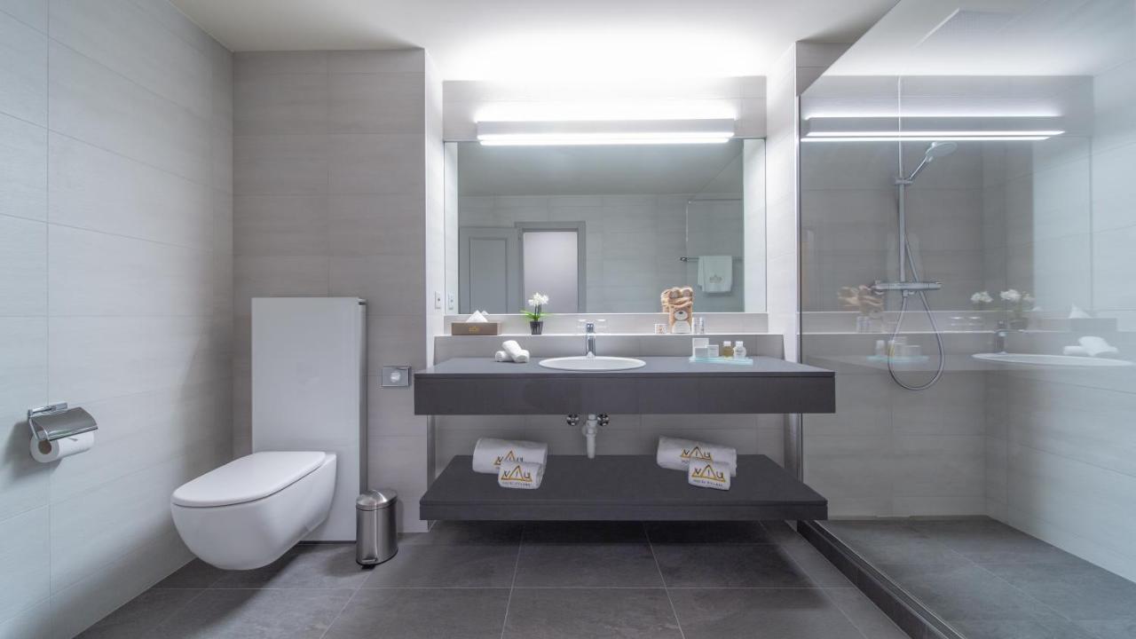 Viu Hotel Villars Bagian luar foto