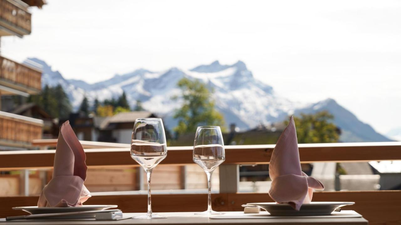 Viu Hotel Villars Bagian luar foto