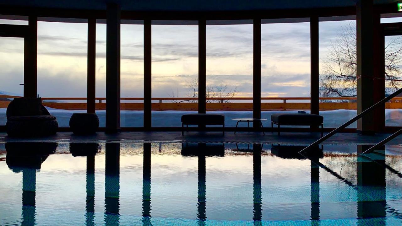 Viu Hotel Villars Bagian luar foto