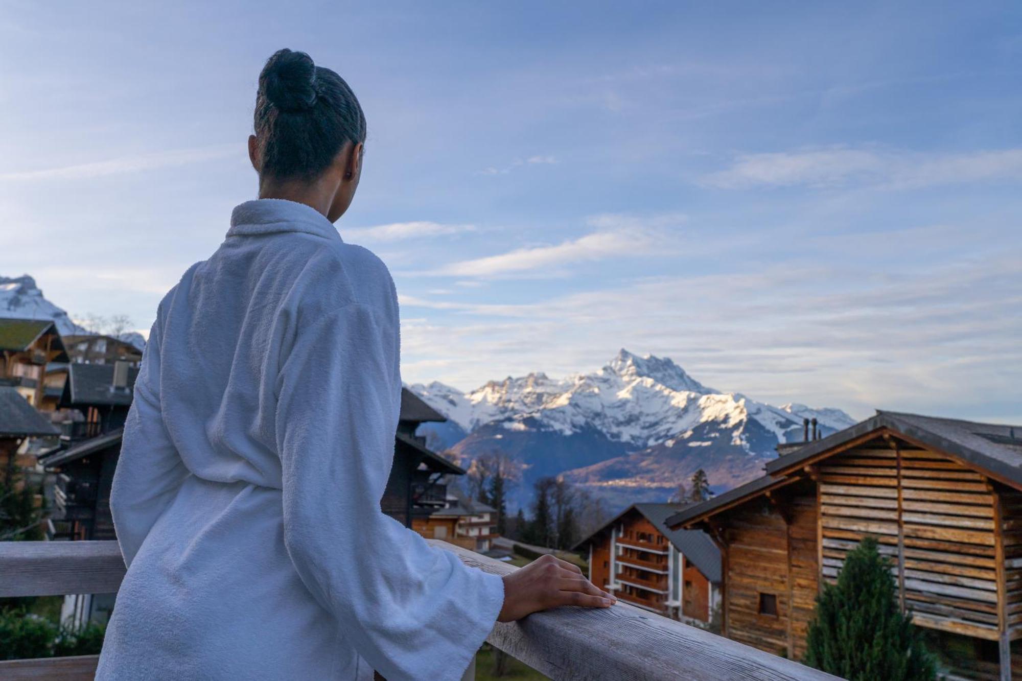 Viu Hotel Villars Bagian luar foto