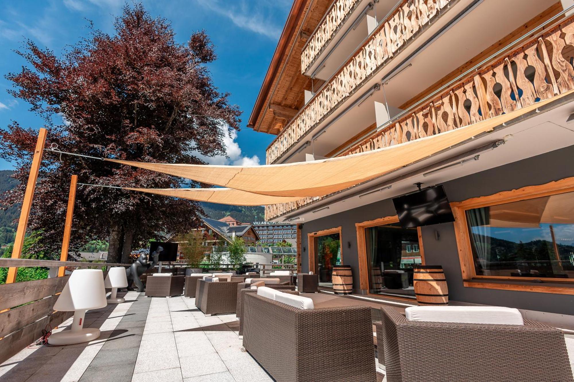 Viu Hotel Villars Bagian luar foto