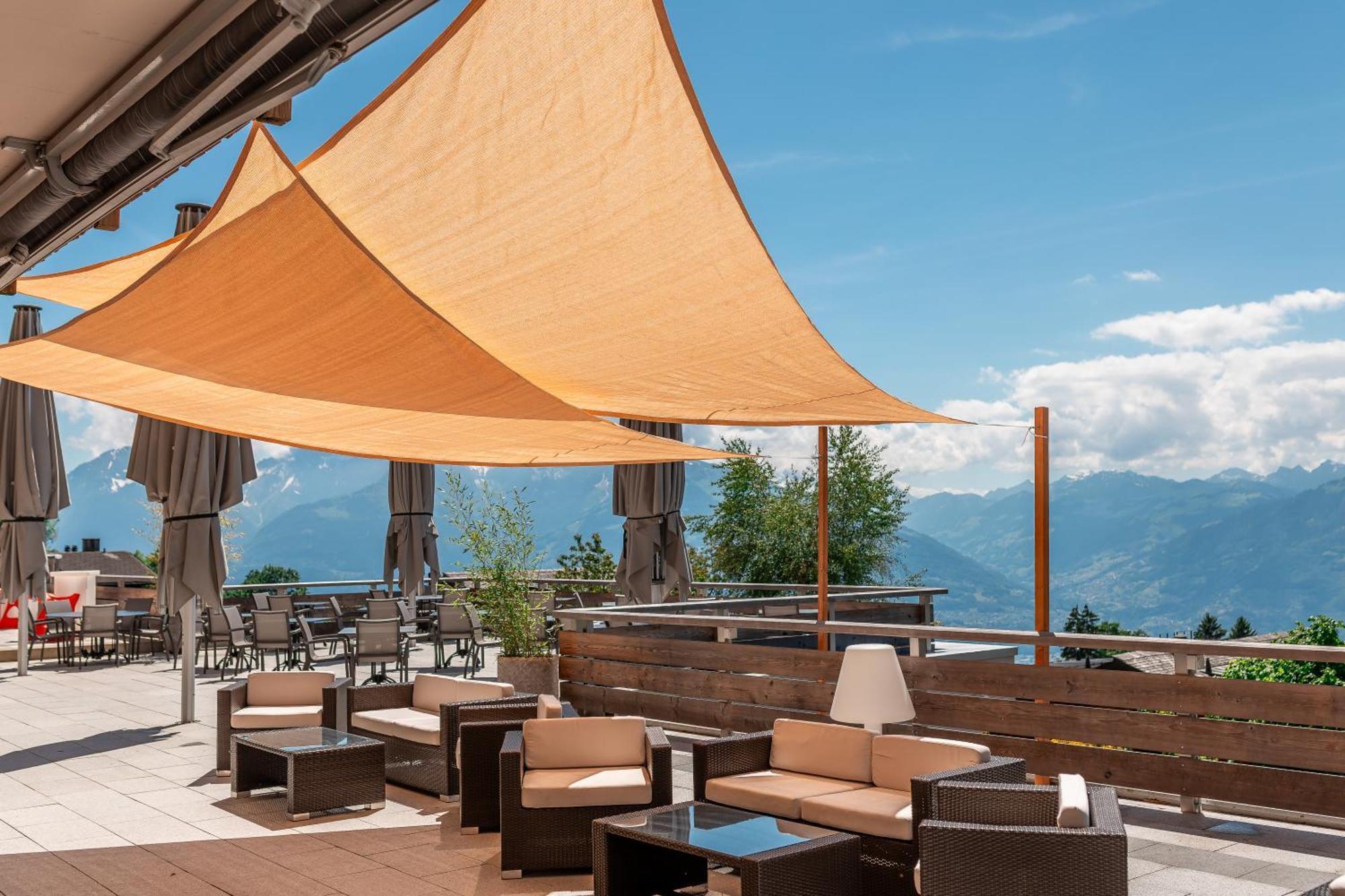 Viu Hotel Villars Bagian luar foto