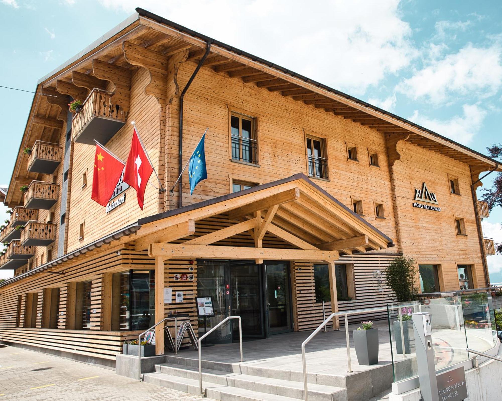 Viu Hotel Villars Bagian luar foto