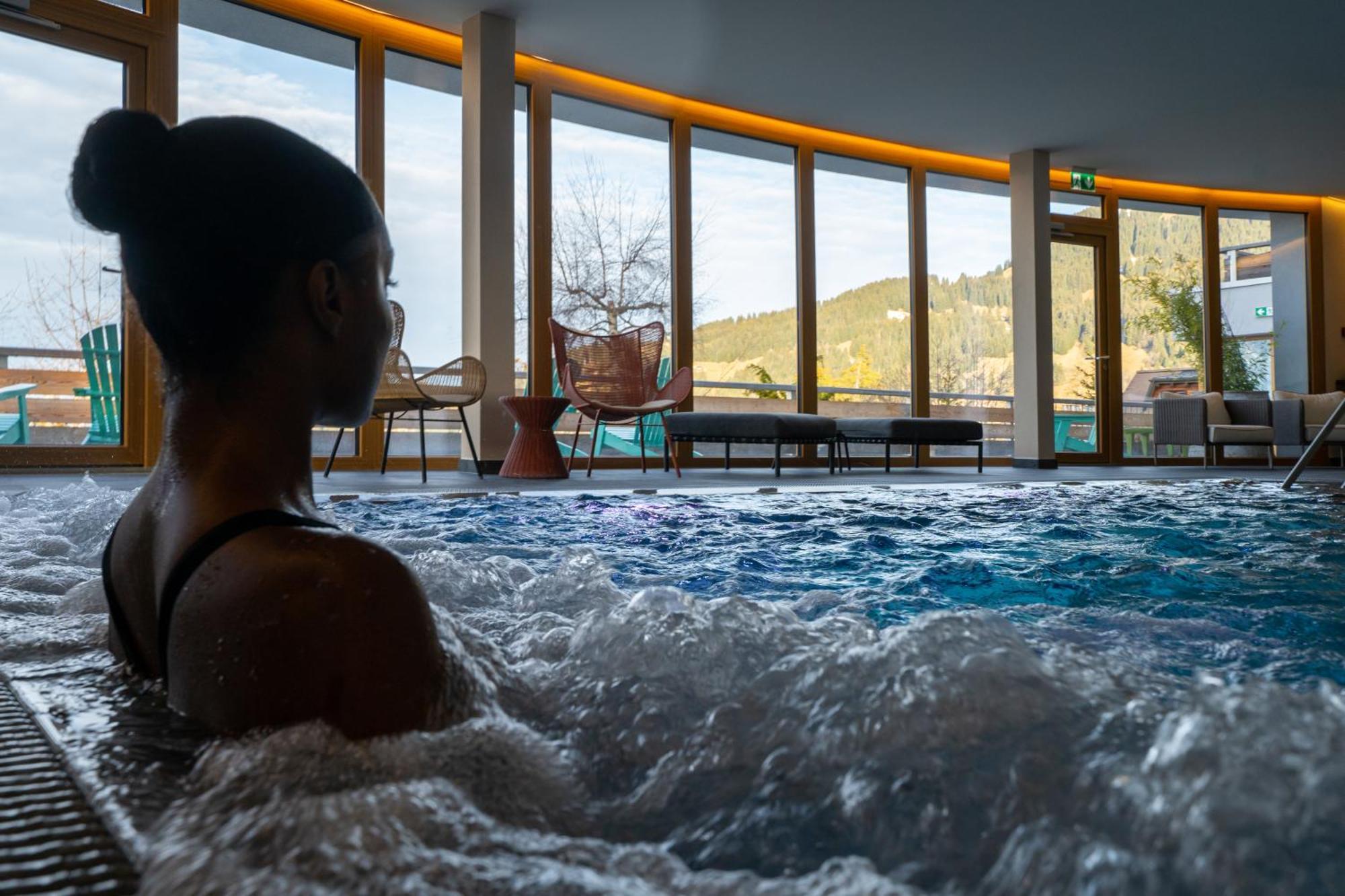 Viu Hotel Villars Bagian luar foto