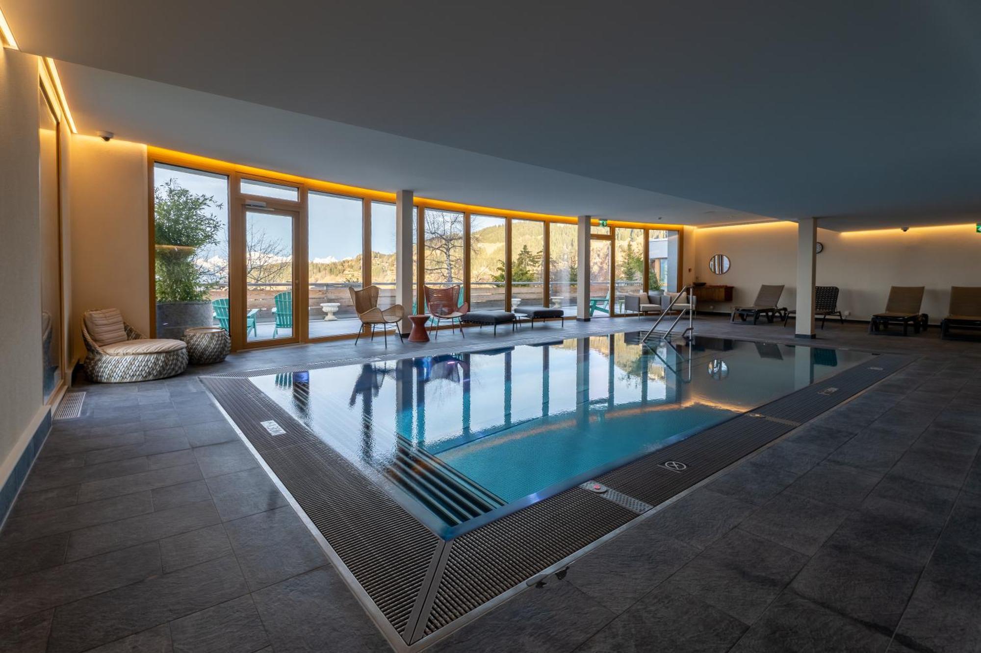 Viu Hotel Villars Bagian luar foto