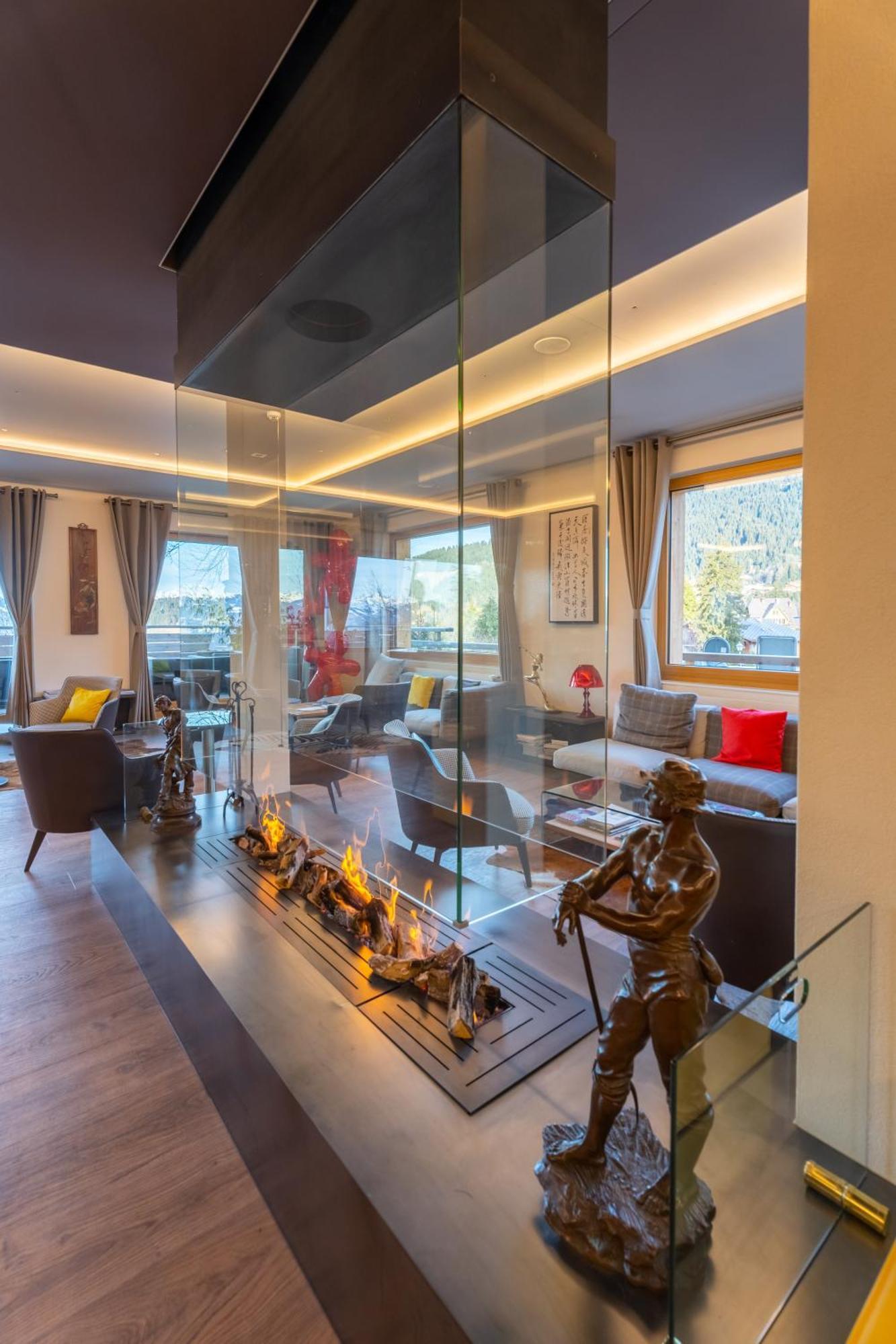 Viu Hotel Villars Bagian luar foto